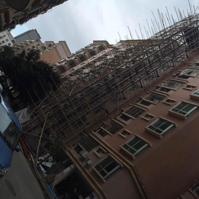 电梯井道施工现场